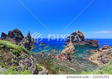 【島根縣】晴天的國賀海岸天國（隱岐諸島西之島） 129101701