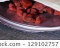 Packed goji berries 129102757