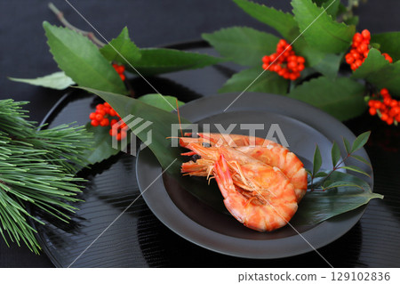 Braised shrimp New Year's dish 129102836