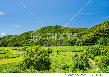 Kosei Line runs through the foot of Mt. Otani in Makinocho, Takashima City, Shiga Prefecture Kosei Line runs through the foot of Mt. Otani in Makinocho, Takashima City, Shiga Prefecture 129103668