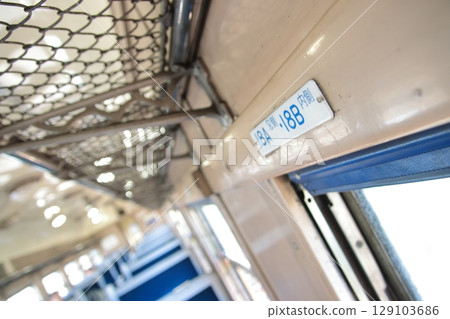 The interior of a modern-style JNR Oha 47 series old passenger car (Oigawa Railway preserved vehicle) The interior of a modern-style JNR Oha 47 series old passenger car (Oigawa Railway preserved vehicle) 129103686