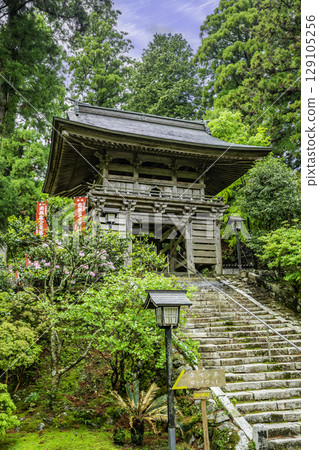 四國88所寺廟中第21所，德島縣阿南市太龍寺鐘樓門 129105256