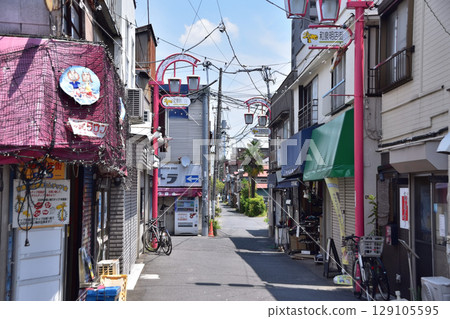 杉併區泉明燈街的沖繩町風景 杉併區泉明燈街的沖繩町風景 129105595