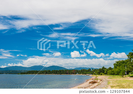 Lake Biwa scenery, Shiga Prefecture, Takashima City, Chiuchihama 129107844