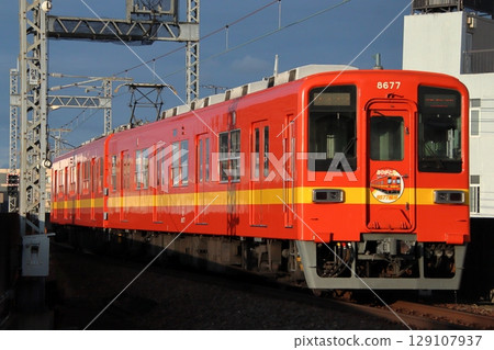 東武大師線8000系紅色列車即將退役(一人:西新井⇔大師前) 東武大師線8000系紅色列車即將退役(一人:西新井⇔大師前) 129107937