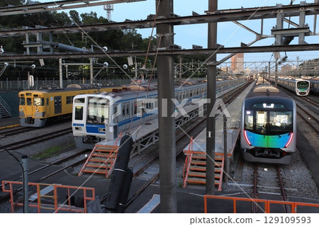 Seibu Shinjuku Line old 2000 series train before being sent to Ohmi Railway 129109593
