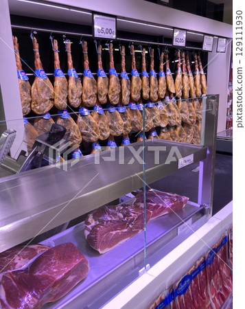 Iberian pork is a luxury food Iberian pork is a luxury food 129111930