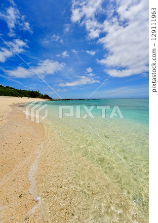 Beautiful Yoron Blue Beach Beautiful Yoron Blue Beach 129111963