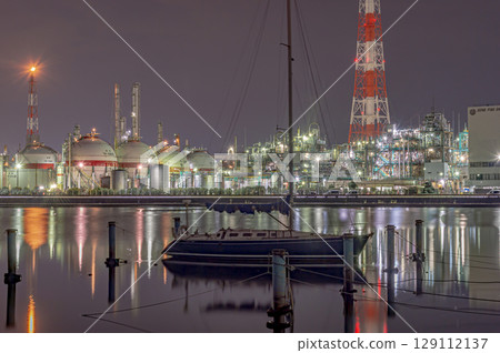 Yokkaichi Complex Factory Night view Yokkaichi Complex Factory Night view 129112137
