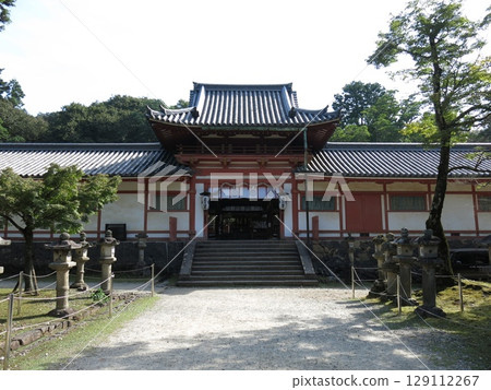 Tamukeyama Hachiman Shrine in Nara City 129112267
