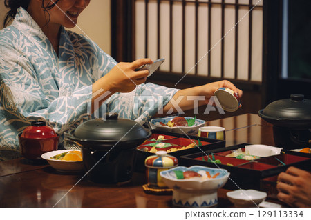 溫泉旅館用餐、客房外送、晚餐 129113334