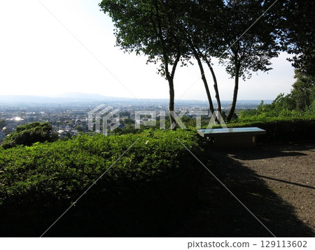 View from the grounds of Byakuhoji Temple in Nara (Nara city, Mt. Ikoma, etc.) 129113602