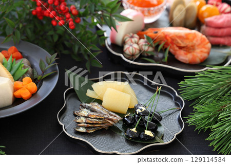 New Year's cuisine: 3 kinds of celebratory dishes New Year's cuisine: 3 kinds of celebratory dishes 129114584