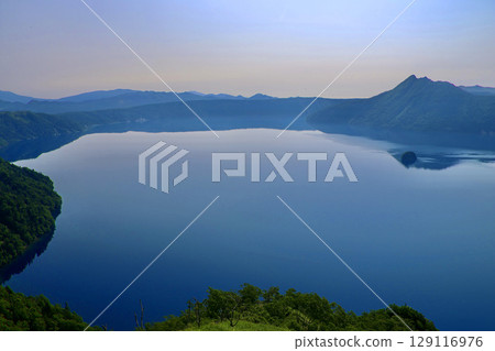 Lake Mashu in early summer, early morning (Teshikaga Town, Hokkaido) 129116976