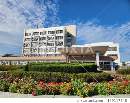 Natori City Hall entrance 129117548