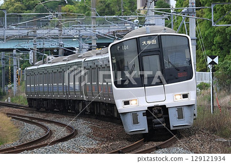 [JR Kyushu] 811 series 100 series (Kagoshima Main Line: Kyushu Sandai-mae to Kashii) 129121934