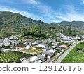 無人機空拍的和歌山縣美麗的橘子山 129126176