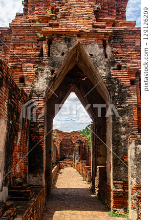 Ancient pagoda on temple in ayutthaya historical park 129126209