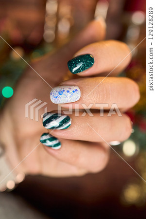 Christmas Nail art design manicure Christmas Nail art design manicure 129128289