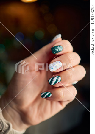Christmas Nail art design manicure Christmas Nail art design manicure 129128292