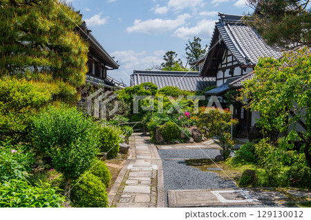Taima-dera Temple, an ancient temple in Nara Prefecture Taima-dera Temple, an ancient temple in Nara Prefecture 129130012