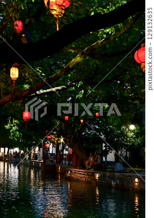 上海附近朱家角的日落 上海附近朱家角的日落 129132635