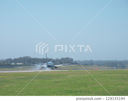 Landing at Francisco Sá Carneiro Airport, Porto, Portugal 129135194