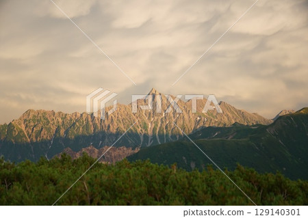 Mount Yari as seen from Mimata Sanso 129140301