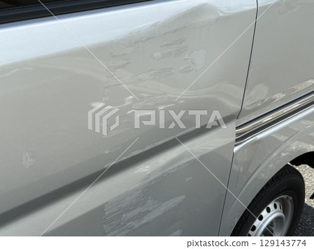 dented body 129143774