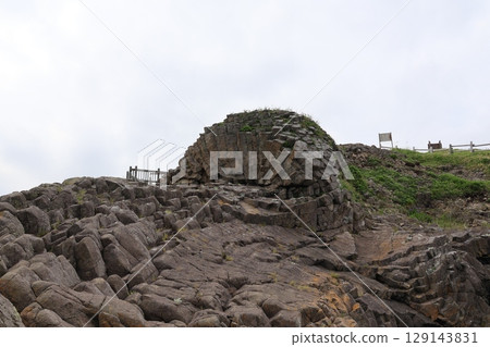 A strange rock formation resembling a wheel, Nemuro Kurumaishi, a national natural monument A strange rock formation resembling a wheel, Nemuro Kurumaishi, a national natural monument 129143831