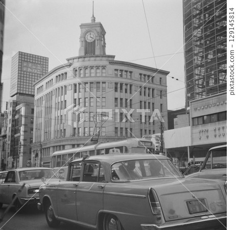 老照片，1967年12月，東京，晴海街，銀座四丁目交叉口 129145814