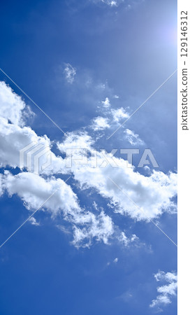 Empty material (vertical composition) 129146312