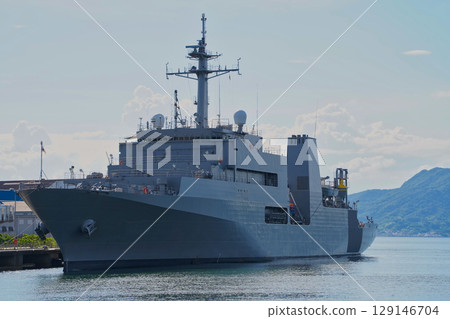 Maritime Self-Defense Force ship 129146704