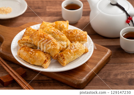 酥皮叉燒酥 酥皮 叉燒 點心 BBQ pork puff pastry チャーシューパイ 酥皮叉燒酥 酥皮 叉燒 點心 BBQ pork puff pastry チャーシューパイ 129147230
