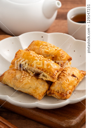 酥皮叉燒酥 酥皮 叉燒 點心 BBQ pork puff pastry チャーシューパイ 酥皮叉燒酥 酥皮 叉燒 點心 BBQ pork puff pastry チャーシューパイ 129147231