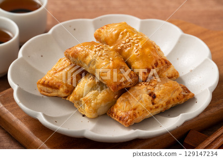 酥皮叉燒酥 酥皮 叉燒 點心 BBQ pork puff pastry チャーシューパイ 129147234