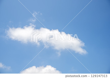 Summer sky, blue sky, clear, summer, August image [Kanagawa Prefecture] 129147313
