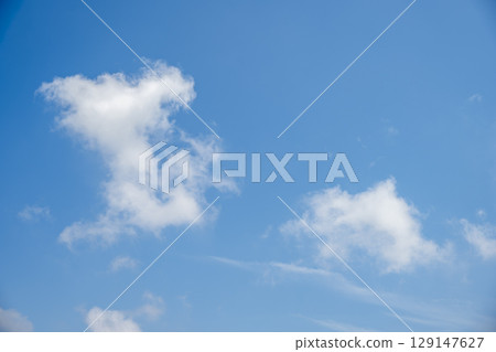 夏日的天空，藍天，晴朗，夏天，八月的圖像[神奈川縣] 129147627