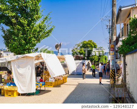 夏季飛騨高山宮川早市 129148127