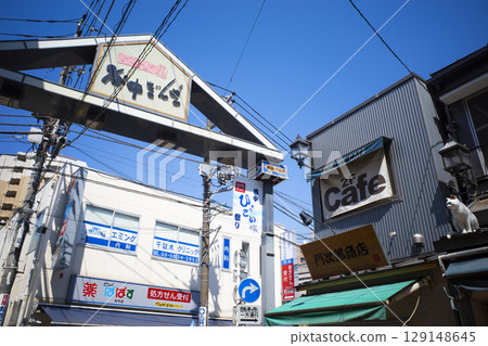 Scenery of Yanaka Ginza shopping street 129148645
