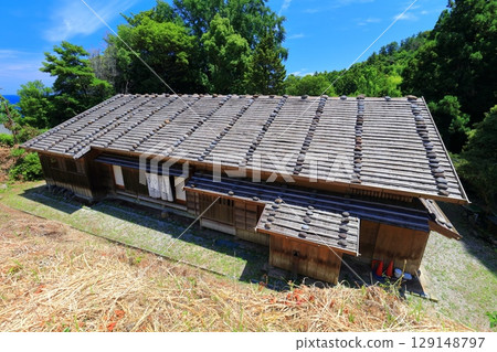 【島根縣】晴天的佐佐木家住宅(隱岐諸島道後) 【島根縣】晴天的佐佐木家住宅(隱岐諸島道後) 129148797