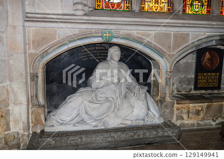 Saint Corentin cathedral, Quimper, finistere, brittany, france 129149941