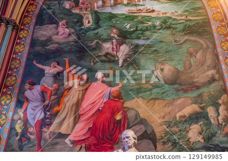 Notre-Dame cathedral, Collateral chapel, Paris, France 129149985