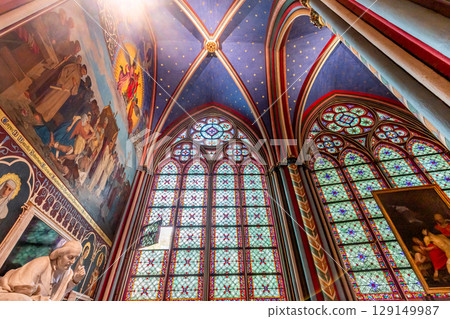 Notre-Dame cathedral, Collateral chapel, Paris, France Notre-Dame cathedral, Collateral chapel, Paris, France 129149987