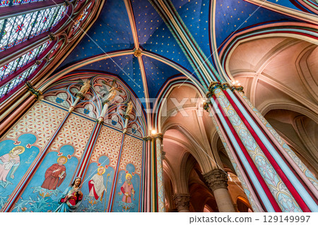 Notre-Dame cathedral, Collateral chapel, Paris, France 129149997