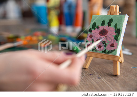 Join us for a fun Creative Painting Session focused on beautiful Floral Artwork Join us for a fun Creative Painting Session focused on beautiful Floral Artwork 129153127
