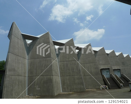 Gunma Music Center, a representative example of Japanese modernist architecture 129154021