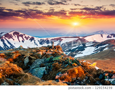 mountain 129154239