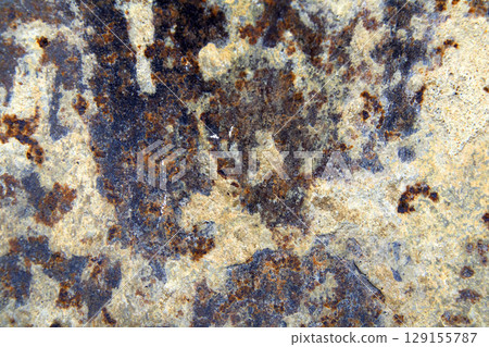 Close up of rust on a garden spade 129155787
