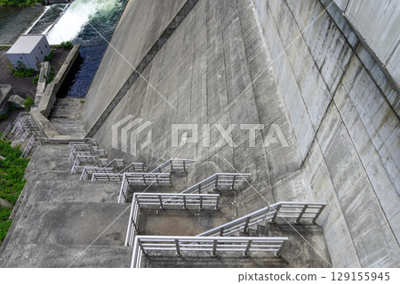 Tokutomi Dam (gravity type concrete dam) 129155945